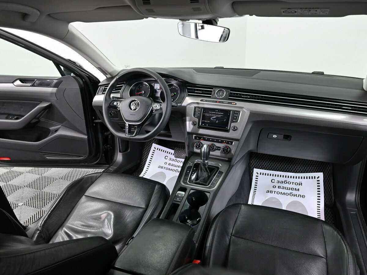Купить Volkswagen Passat с пробегом. Фото: #5