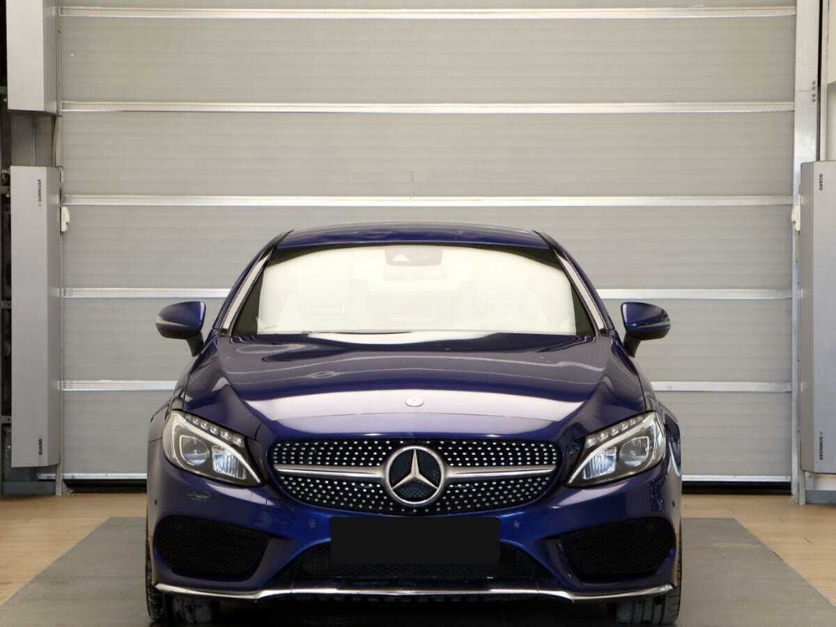 Купить Mercedes-Benz C-Класс с пробегом. Фото: #1
