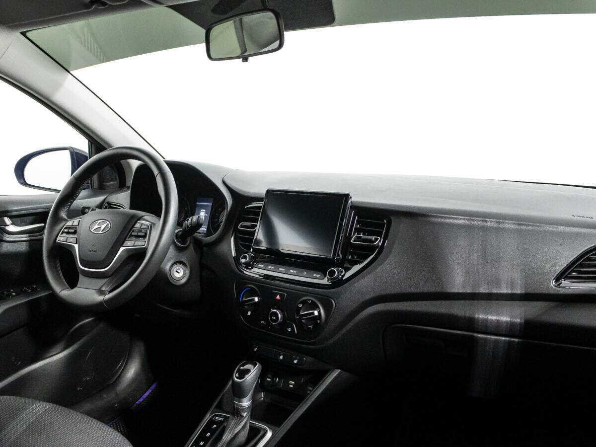 Купить Hyundai Solaris с пробегом. Фото: #8