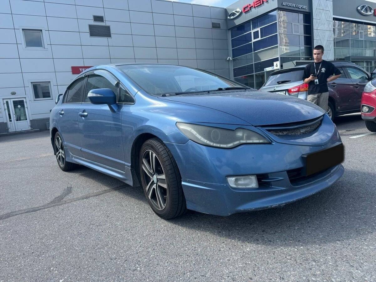 Купить Honda Civic с пробегом. Фото: #1