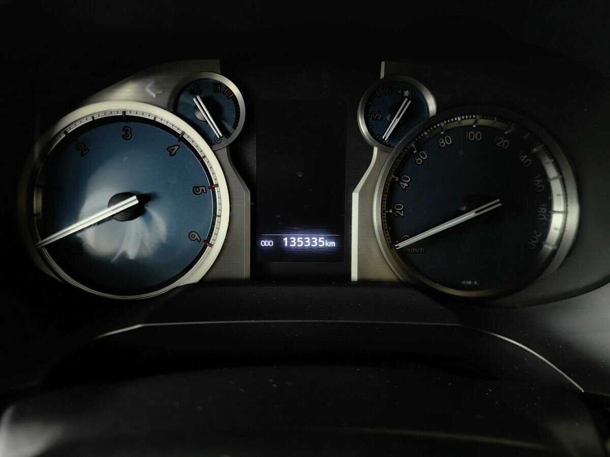 Купить Toyota Land Cruiser Prado с пробегом. Фото: #16