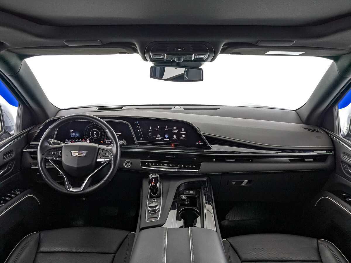 Купить Cadillac Escalade с пробегом. Фото: #13