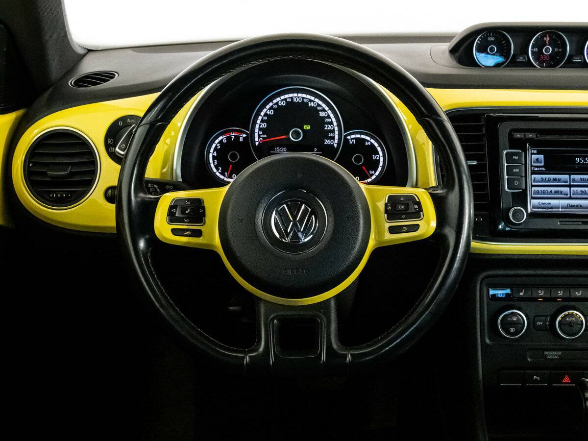 Купить Volkswagen Beetle с пробегом. Фото: #12