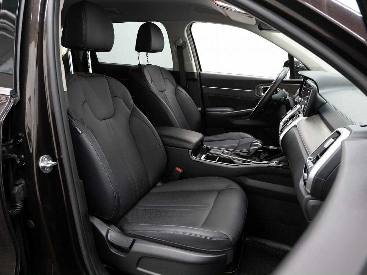 Купить Kia Sorento с пробегом. Фото: #11