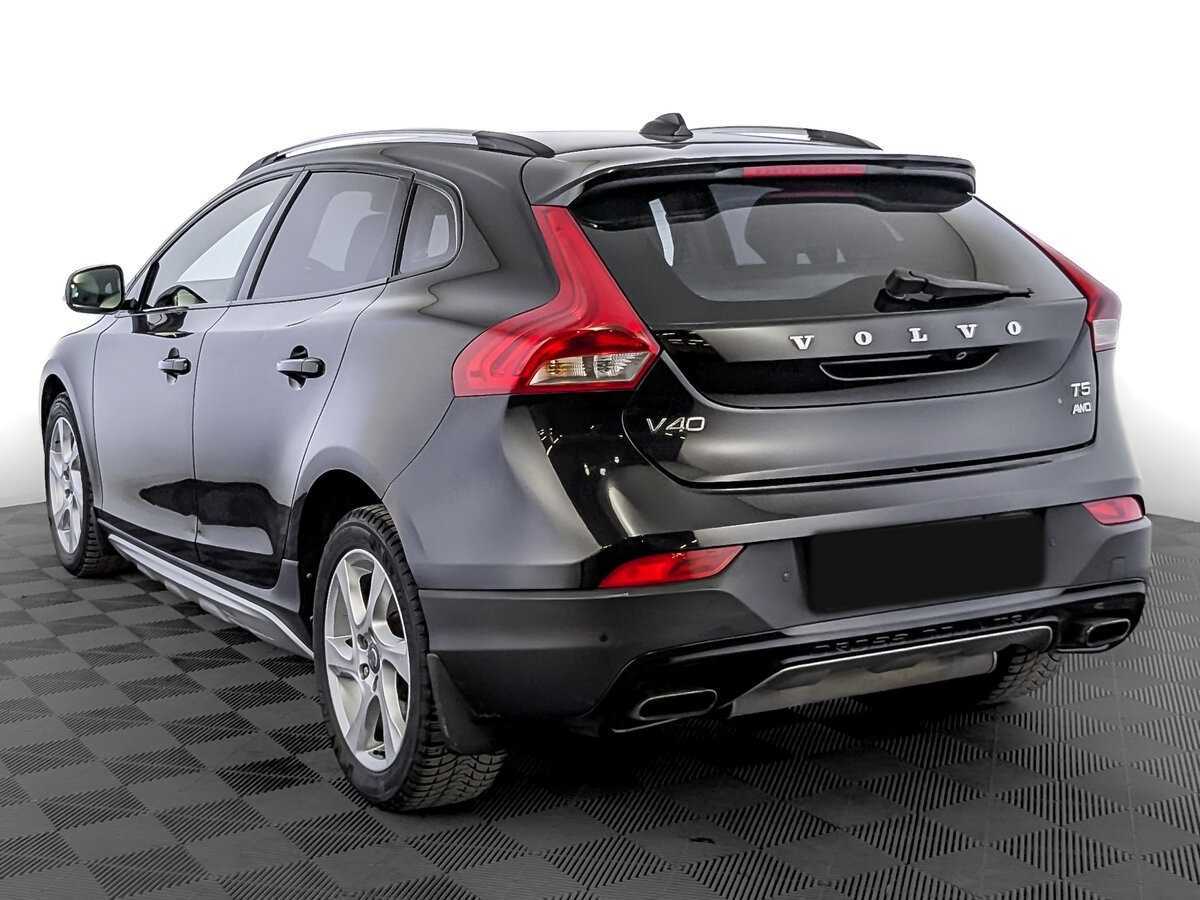 Купить Volvo V40 с пробегом. Фото: #6