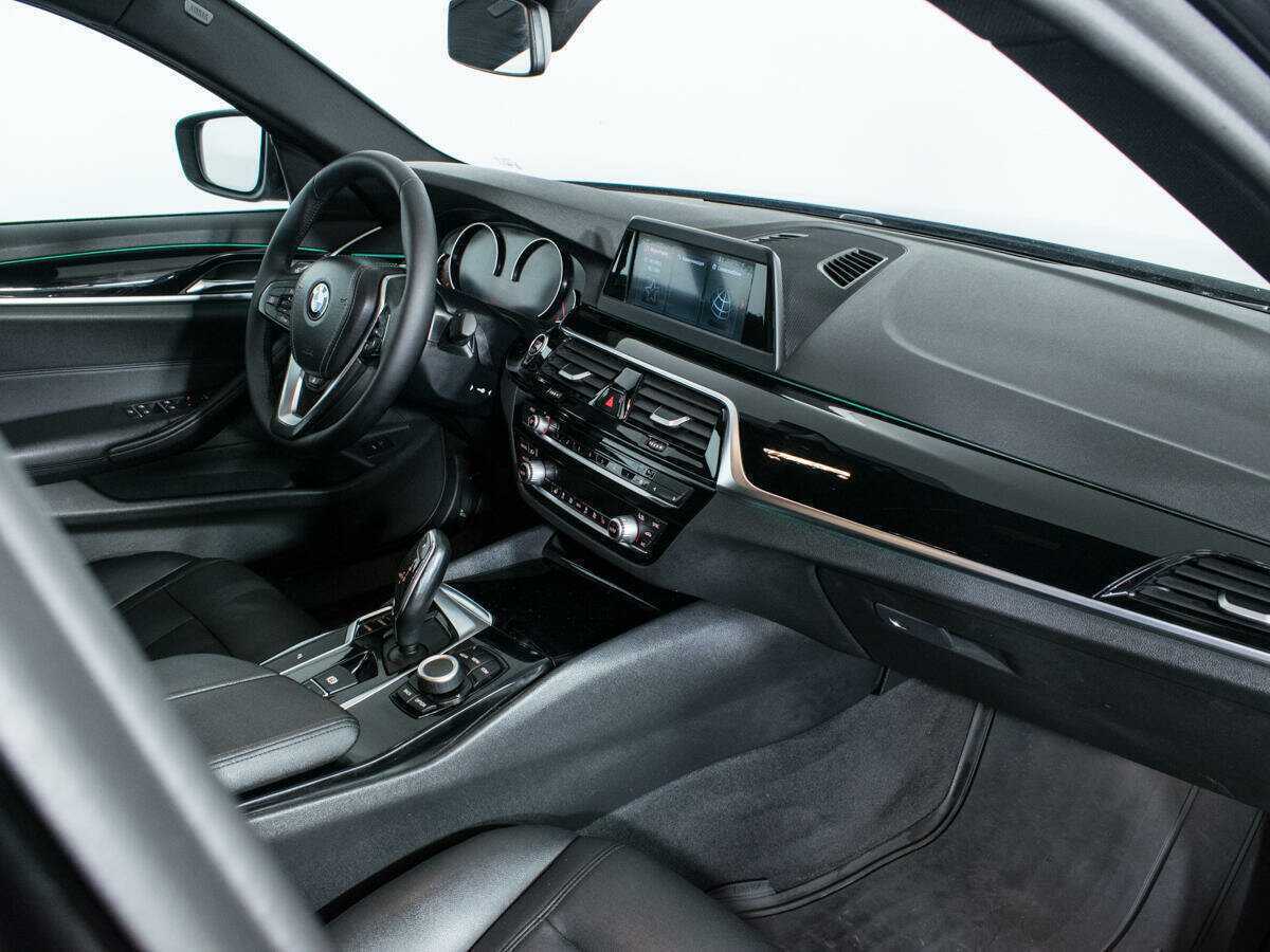 Купить BMW 5 серии с пробегом. Фото: #8