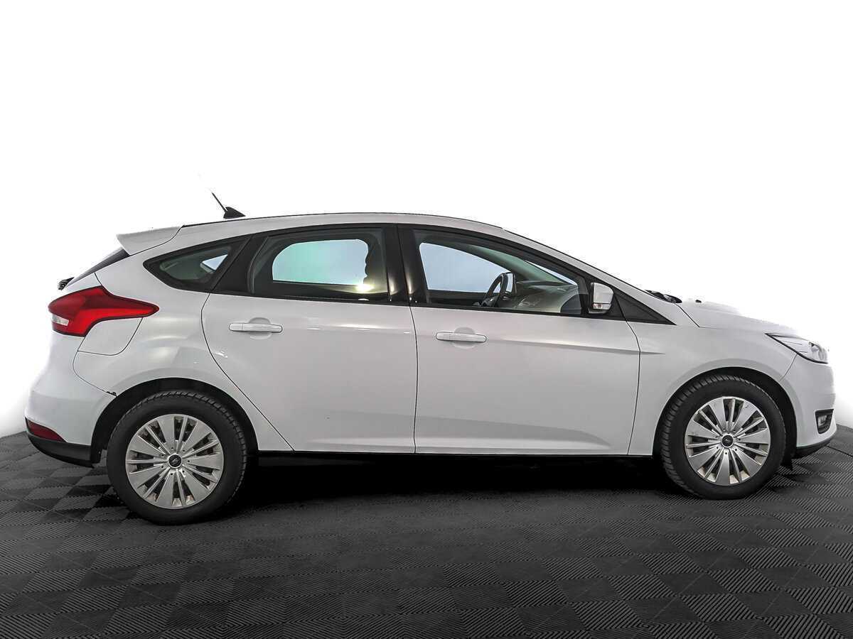 Купить Ford Focus с пробегом. Фото: #3