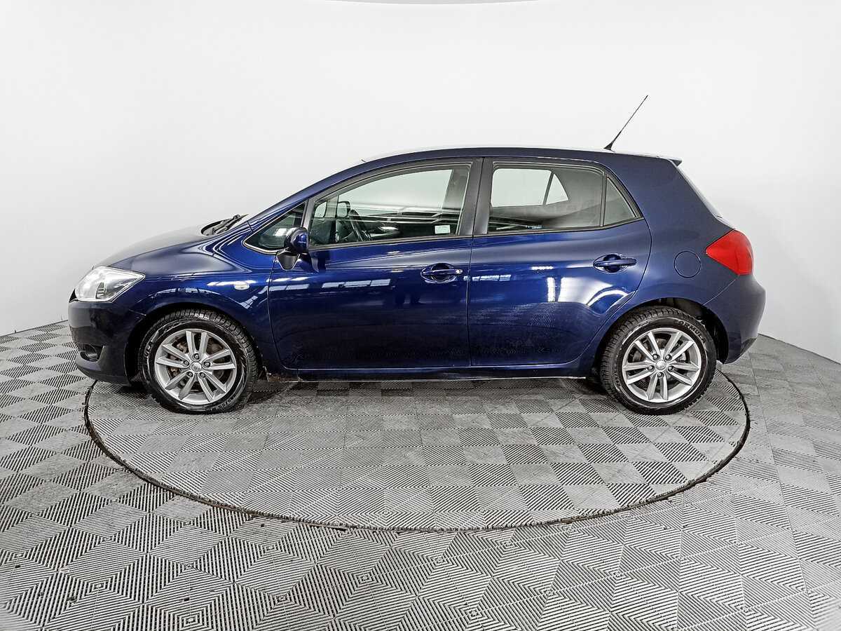 Купить Toyota Auris с пробегом. Фото: #7