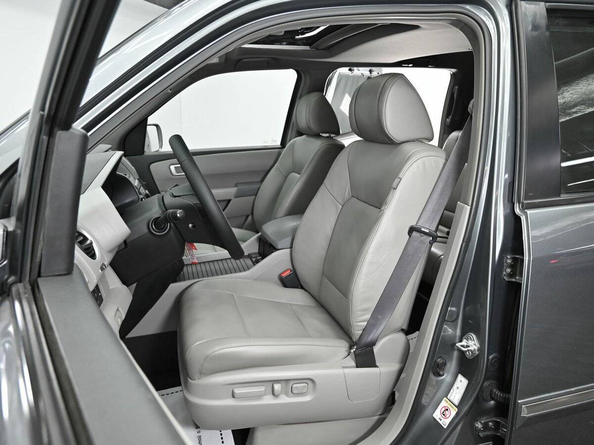 Купить Honda Pilot с пробегом. Фото: #5