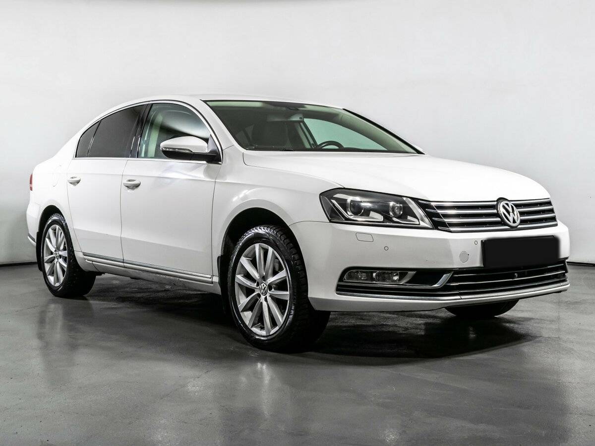 Купить Volkswagen Passat с пробегом. Фото: #2