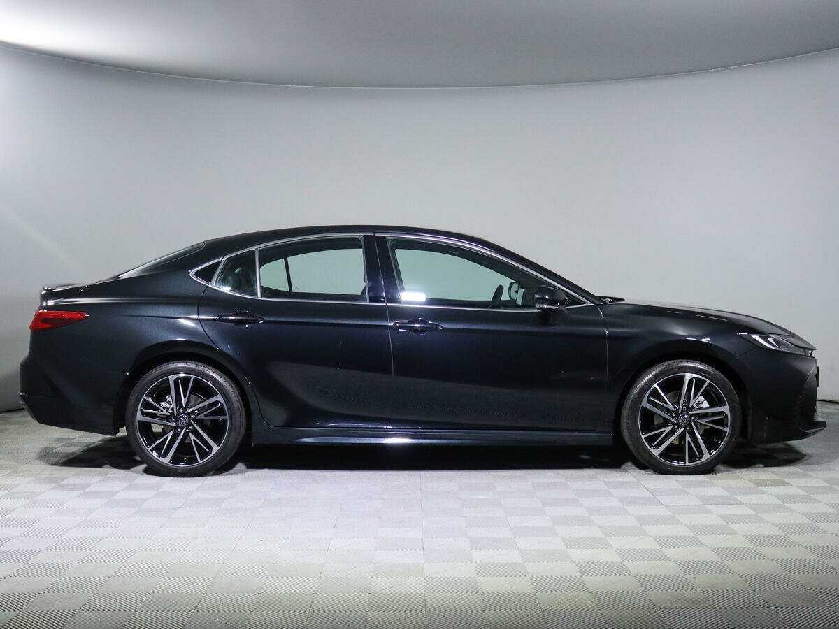 Купить Toyota Camry с пробегом. Фото: #2