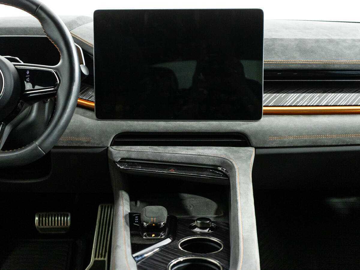 Купить Zeekr 001 с пробегом. Фото: #13