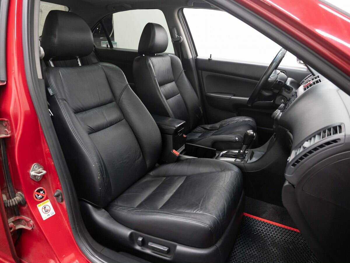 Купить Honda Accord с пробегом. Фото: #10