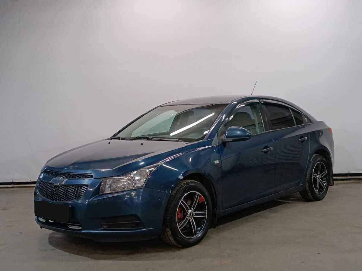 Купить Chevrolet Cruze с пробегом. Посмотреть фото