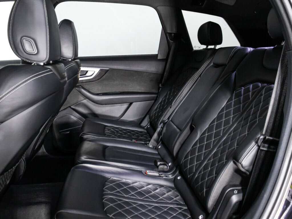 Купить Audi SQ7 с пробегом. Фото: #9