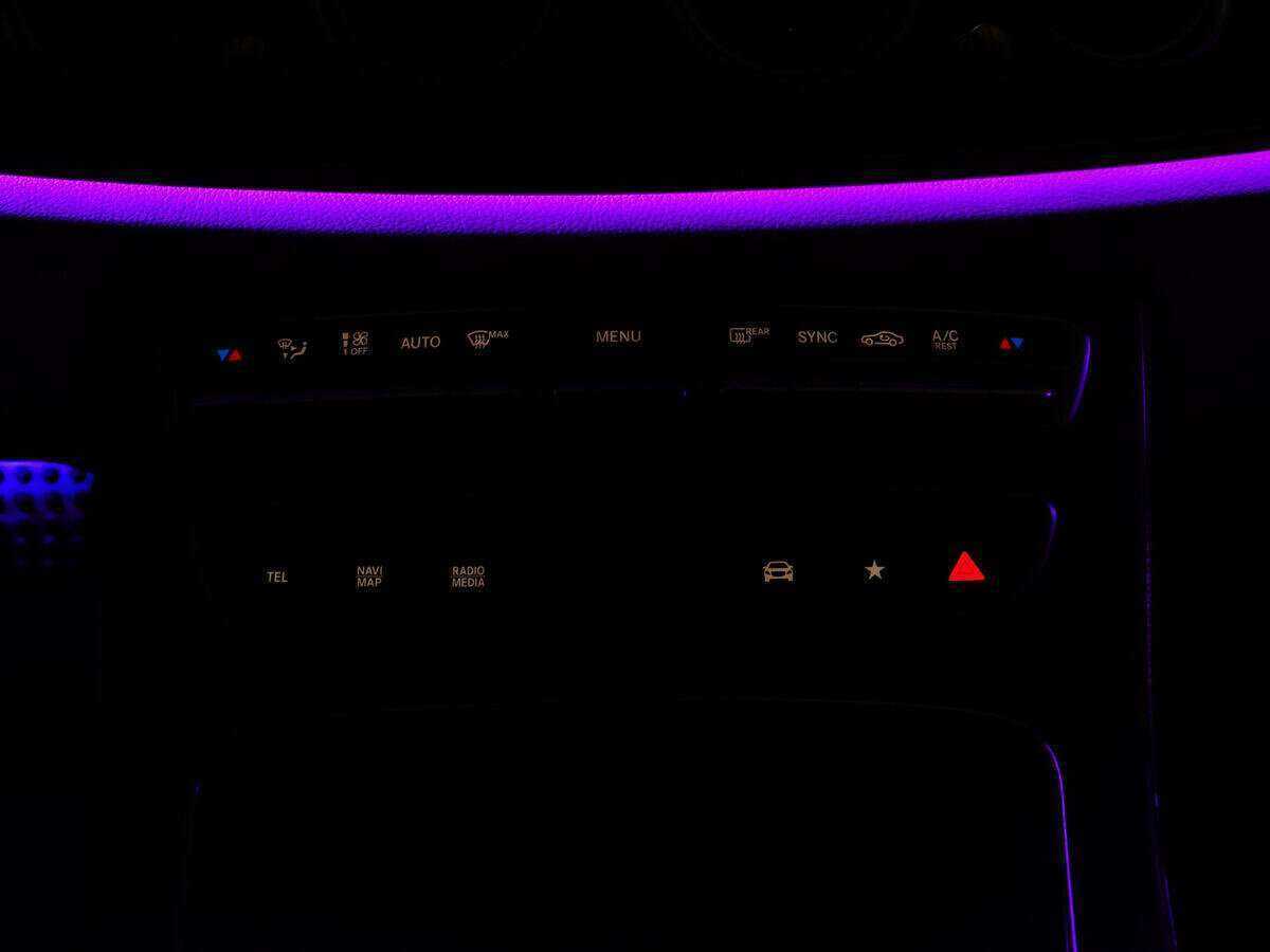 Купить Mercedes-Benz E-Класс с пробегом. Фото: #17
