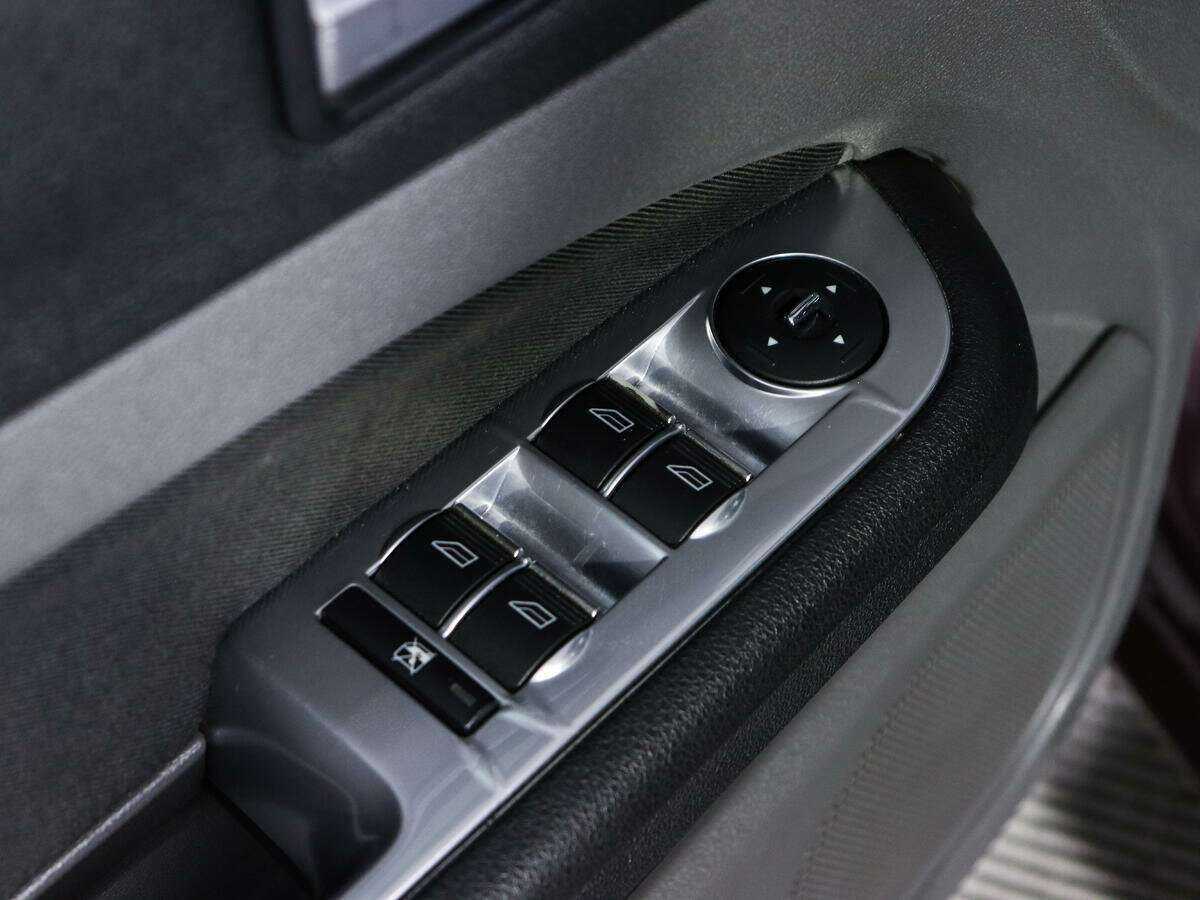 Купить Ford Focus с пробегом. Фото: #14