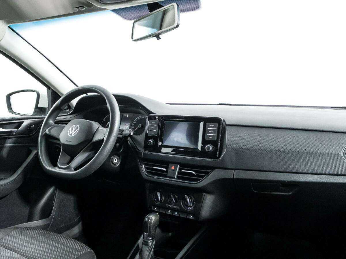 Купить Volkswagen Polo с пробегом. Фото: #7