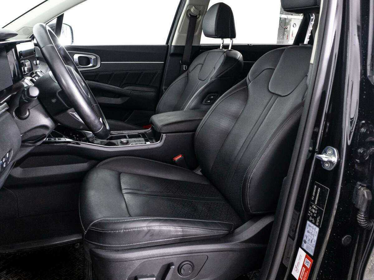 Купить Kia Sorento с пробегом. Фото: #14