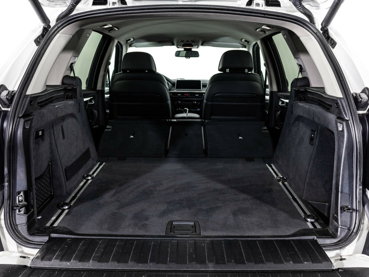 Купить BMW X5 с пробегом. Фото: #32