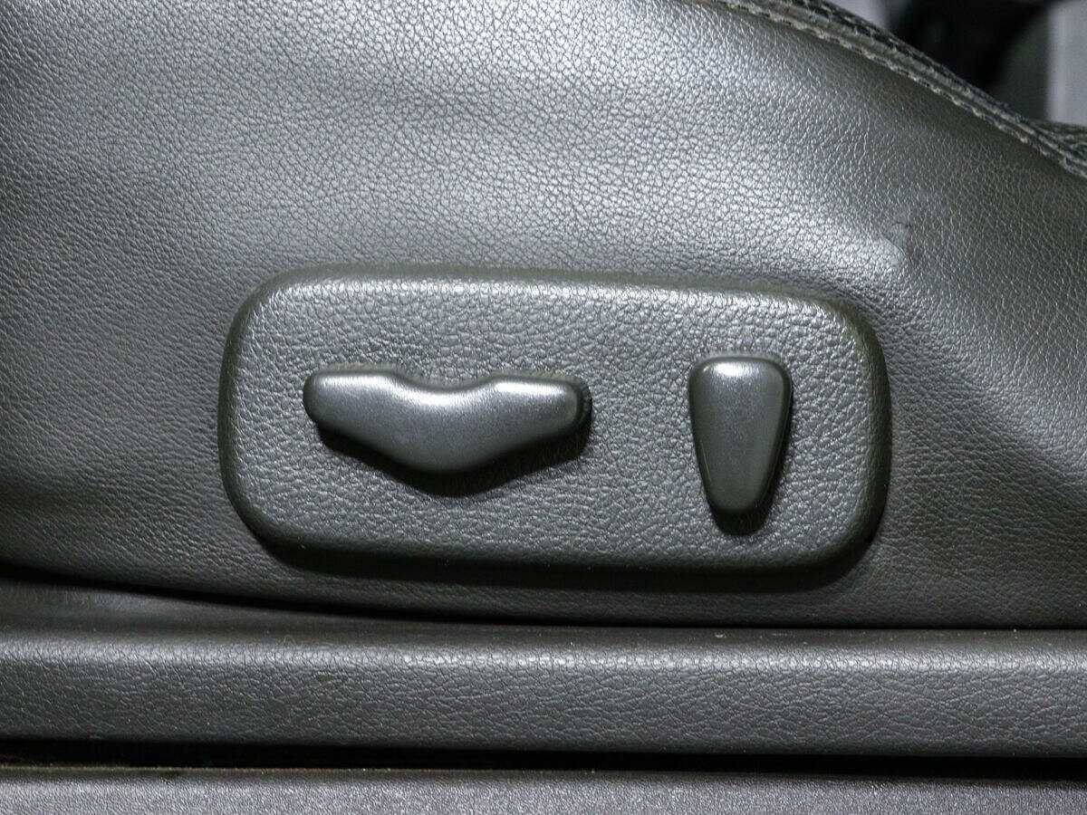Купить Nissan Pathfinder с пробегом. Фото: #17