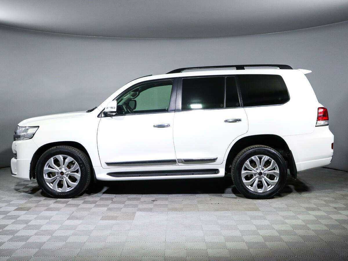 Купить Toyota Land Cruiser с пробегом. Фото: #7