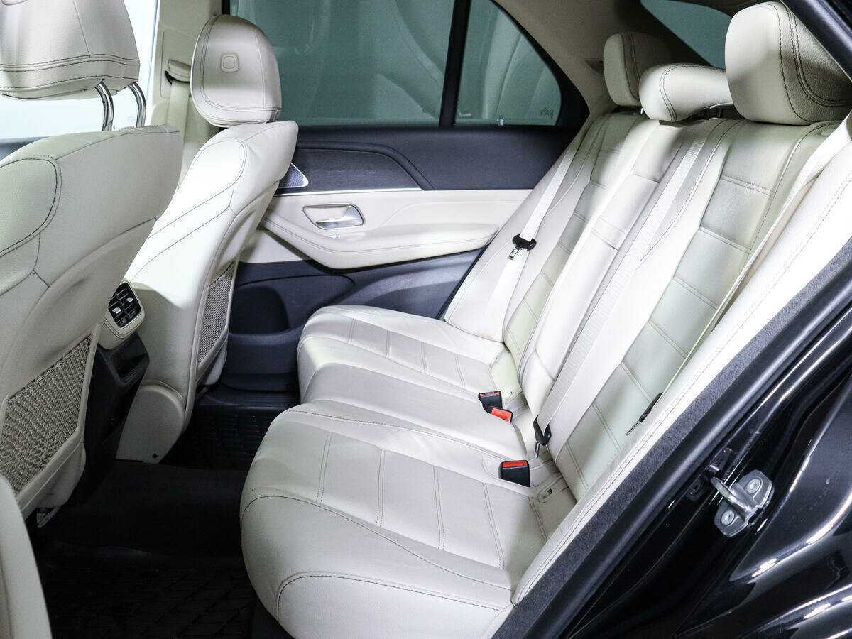 Купить Mercedes-Benz GLE с пробегом. Фото: #9