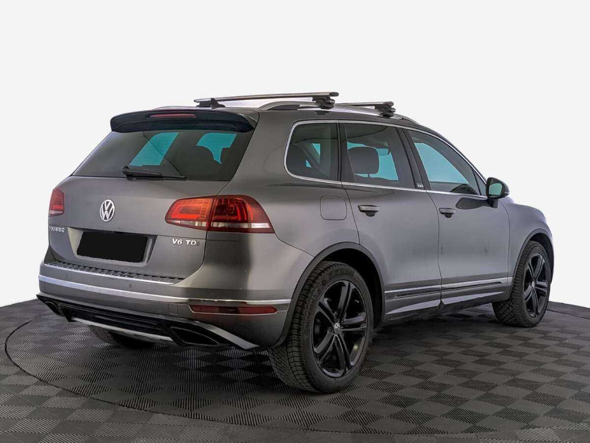 Купить Volkswagen Touareg с пробегом. Фото: #4