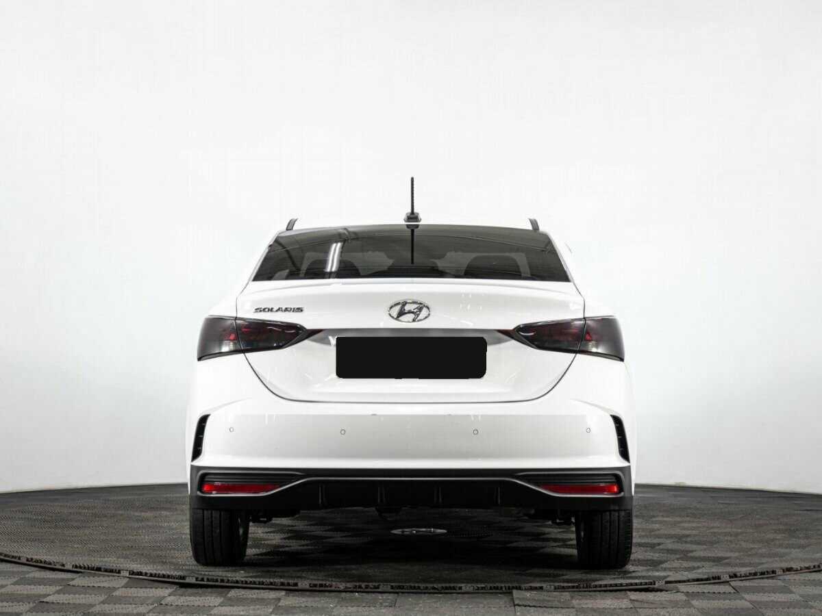 Купить Hyundai Solaris с пробегом. Фото: #4