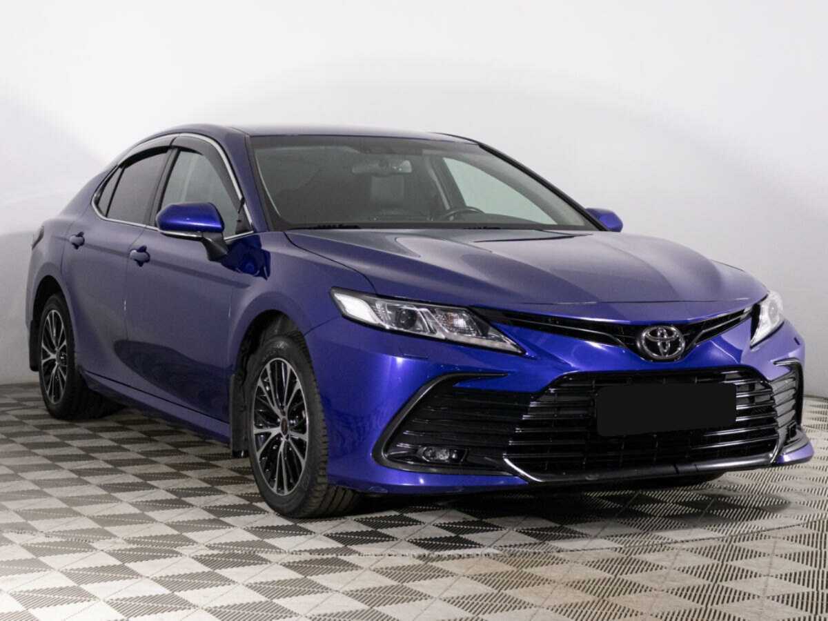 Купить Toyota Camry с пробегом. Фото: #2