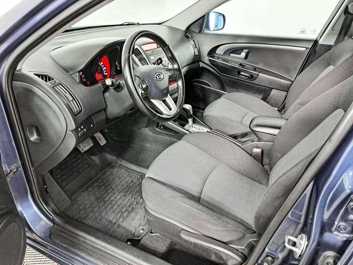 Купить Kia Ceed с пробегом. Фото: #13