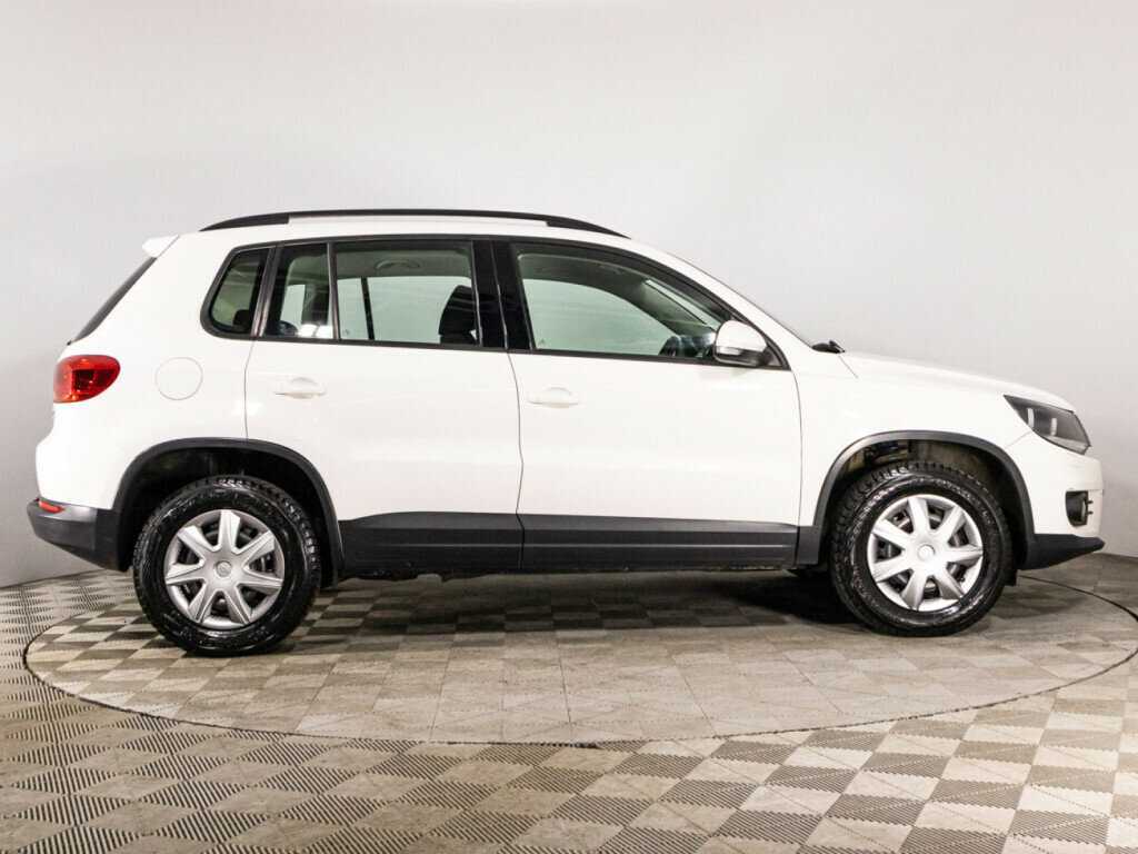 Купить Volkswagen Tiguan с пробегом. Фото: #3