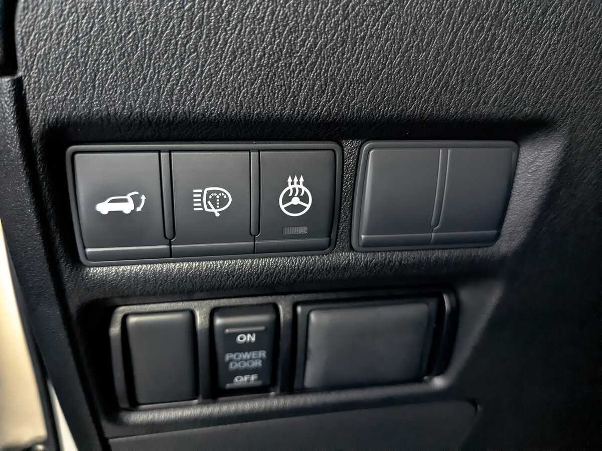 Купить Infiniti QX80 с пробегом. Фото: #27