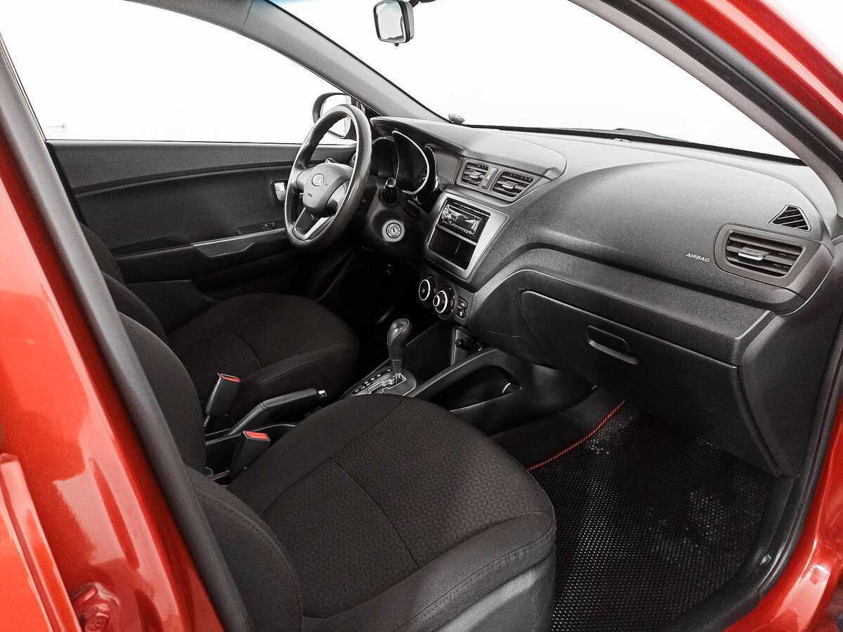 Купить Kia Rio с пробегом. Фото: #9