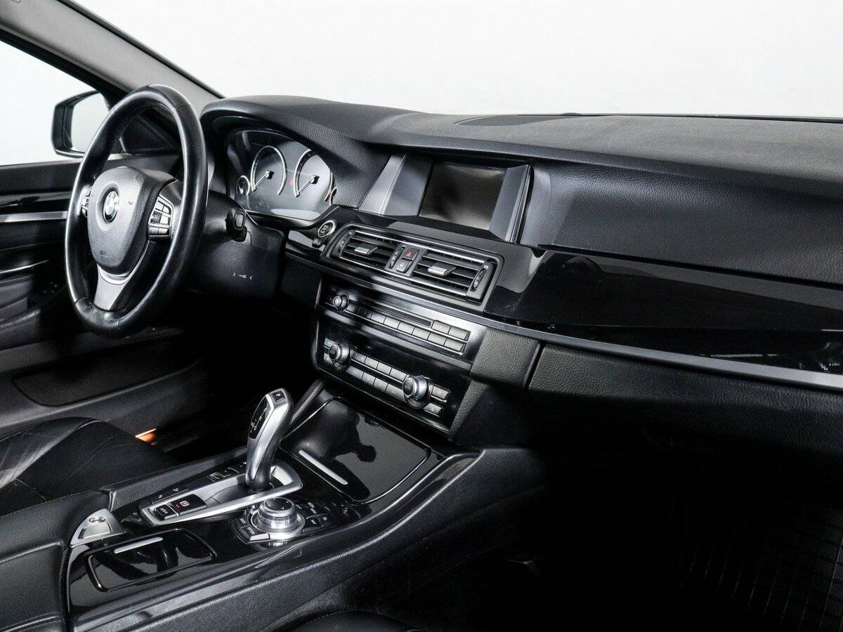 Купить BMW 5 серии с пробегом. Фото: #11
