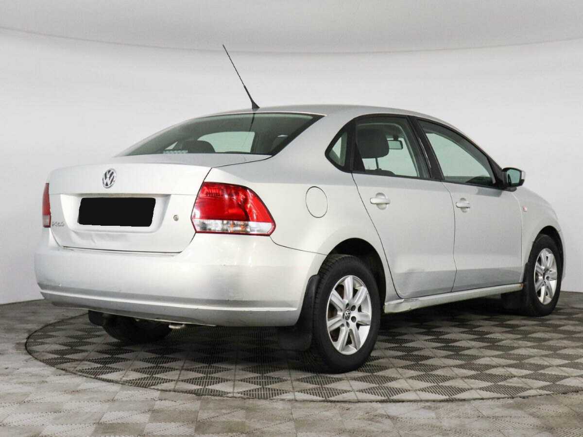 Купить Volkswagen Polo с пробегом. Фото: #4