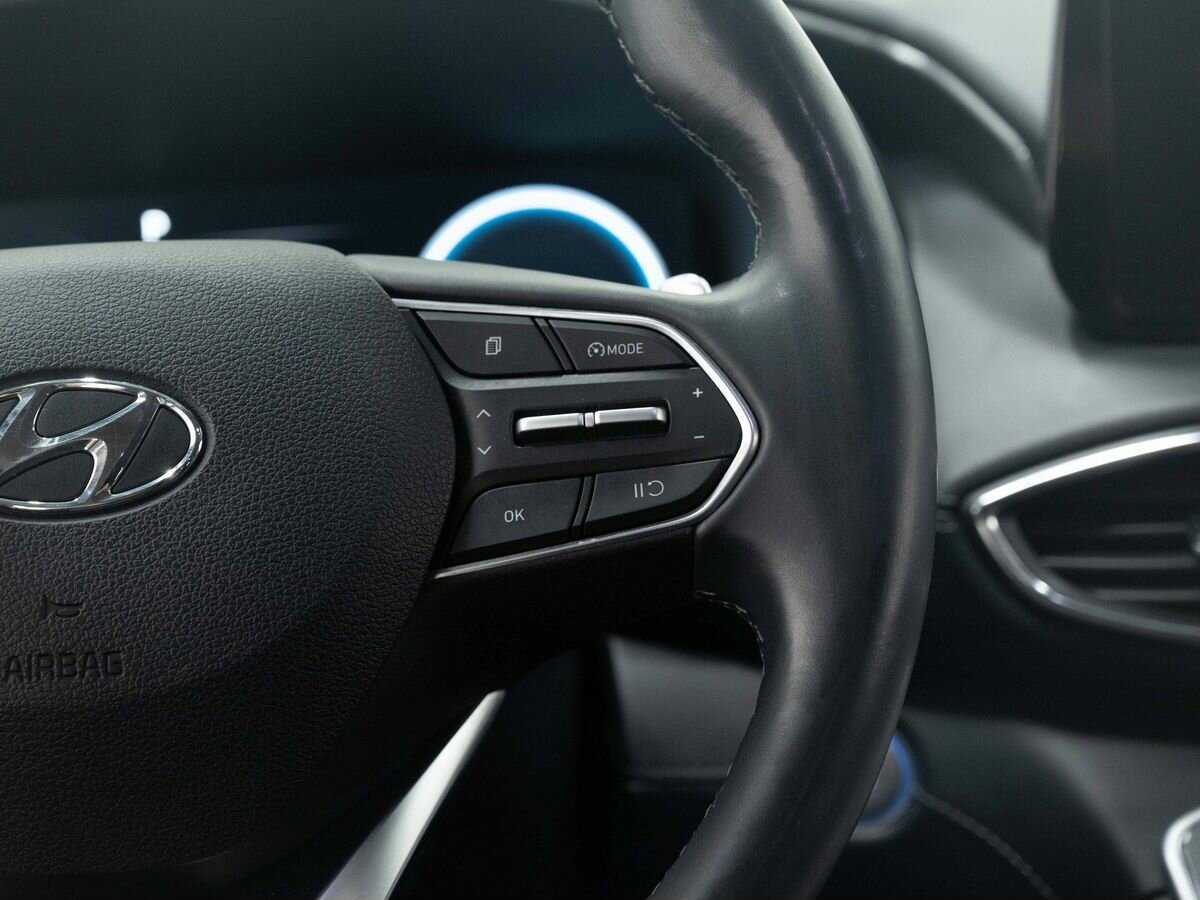 Купить Hyundai Santa Fe с пробегом. Фото: #17