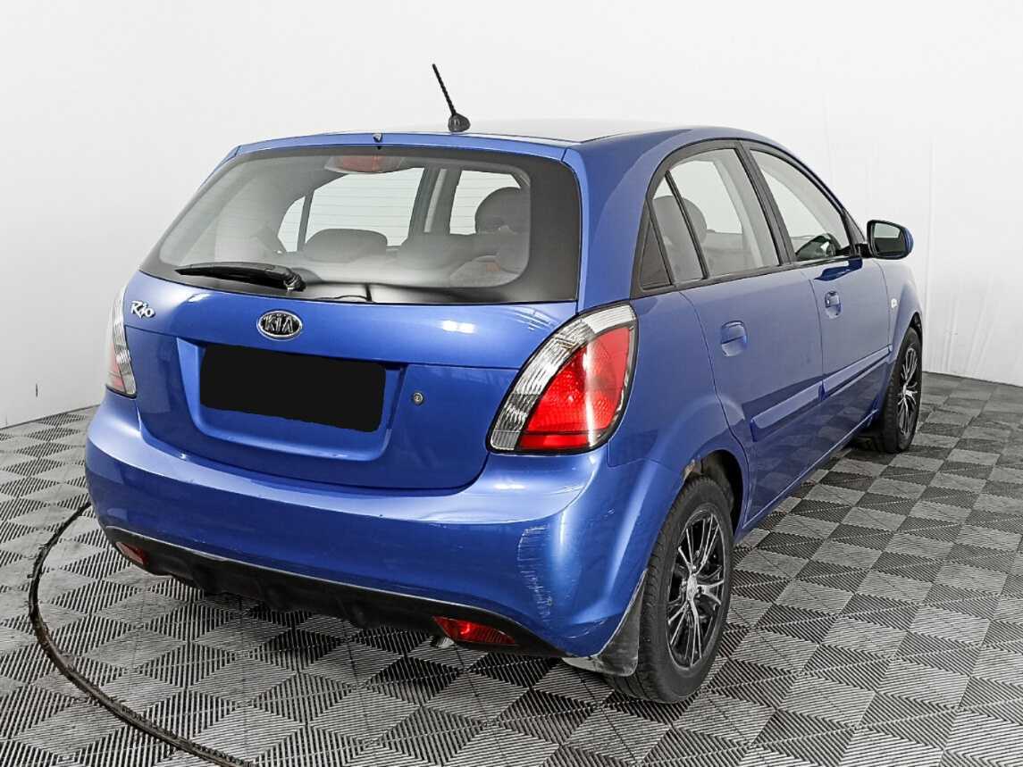 Купить Kia Rio с пробегом. Фото: #4
