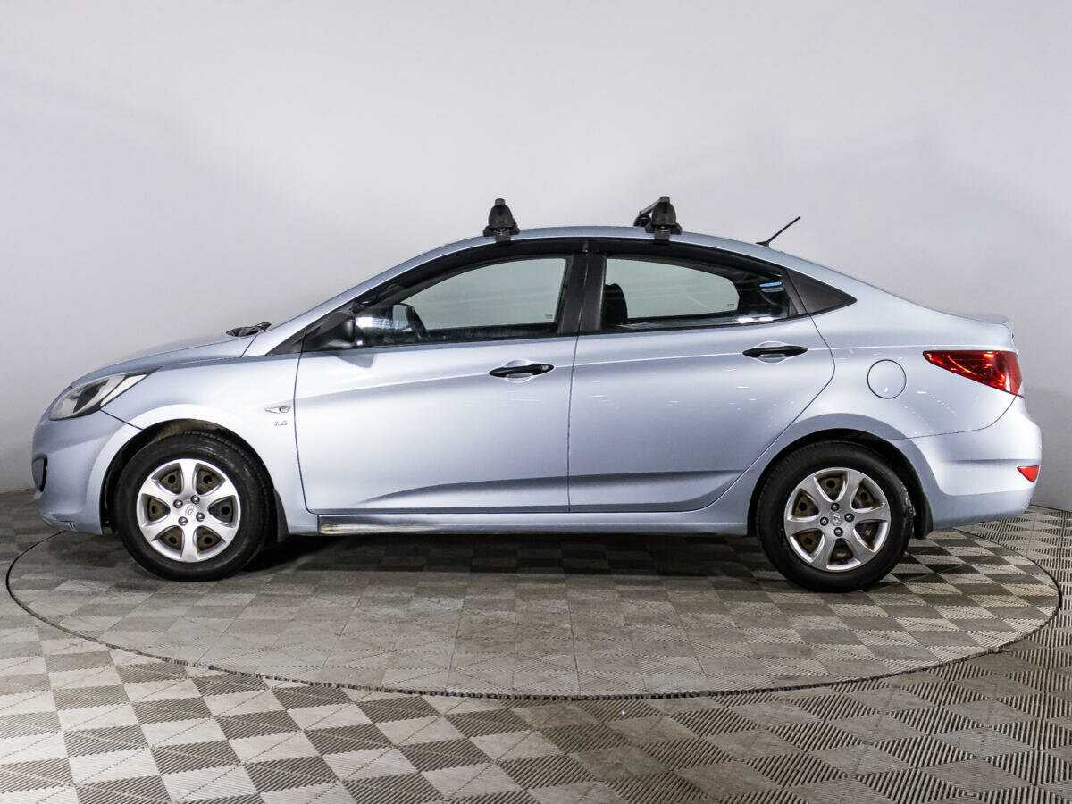 Купить Hyundai Solaris с пробегом. Фото: #7