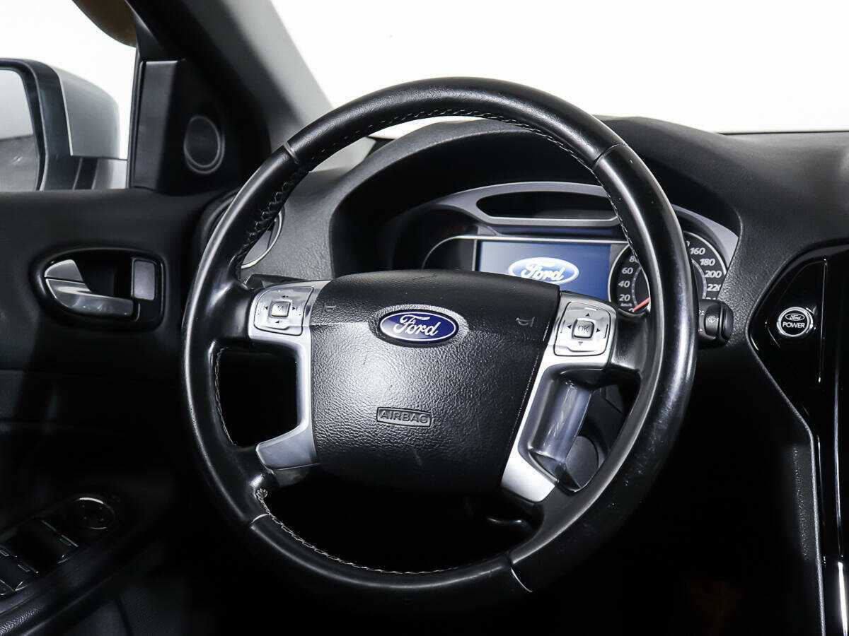 Купить Ford Mondeo с пробегом. Фото: #13