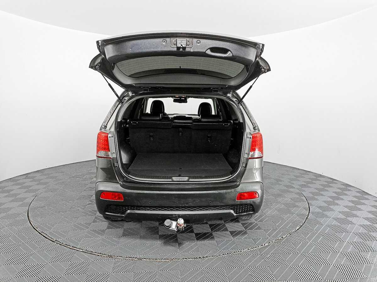 Купить Kia Sorento с пробегом. Фото: #9