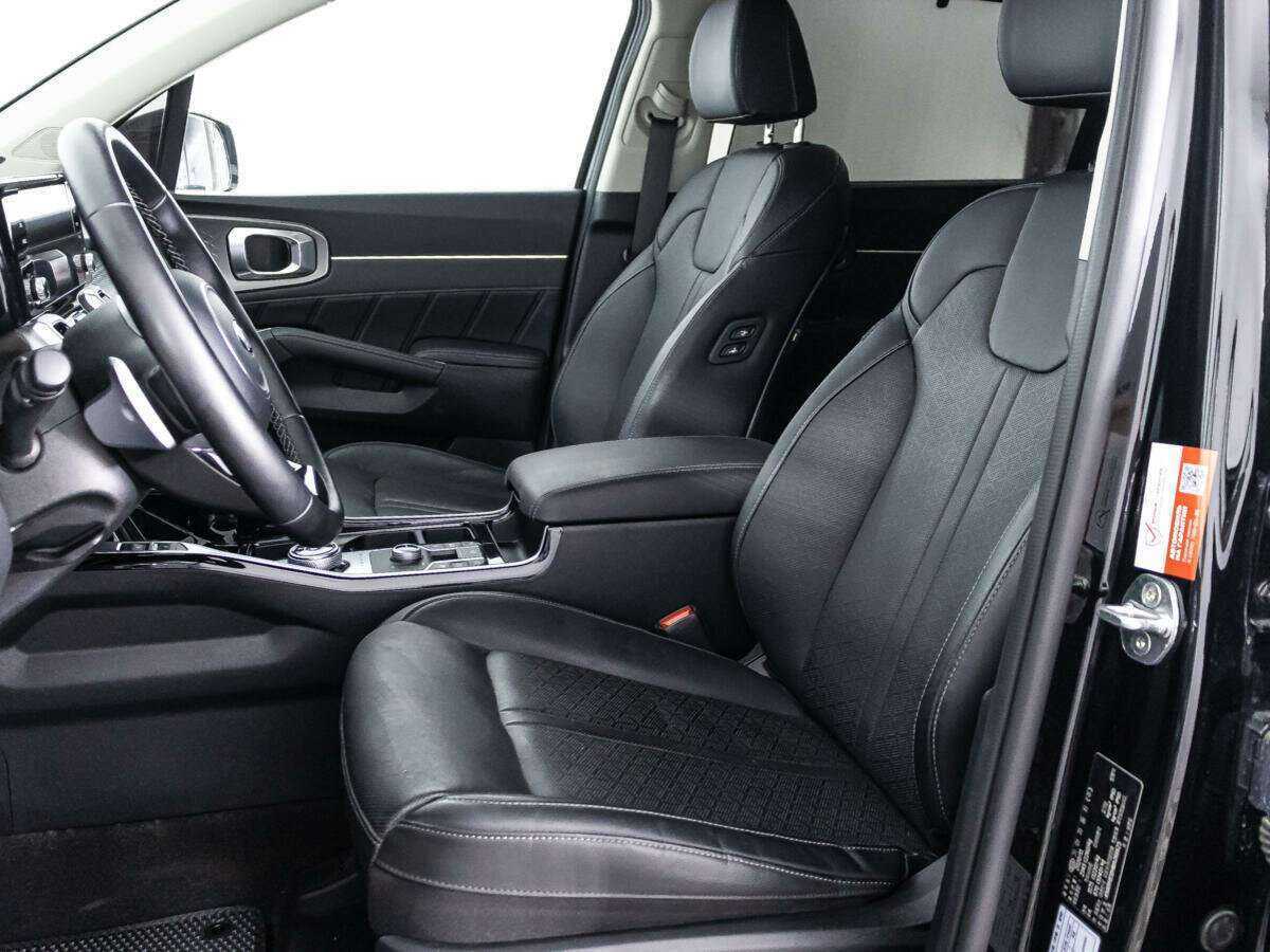 Купить Kia Sorento с пробегом. Фото: #16