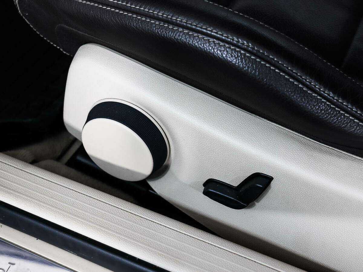 Купить Mercedes-Benz E-Класс с пробегом. Фото: #9