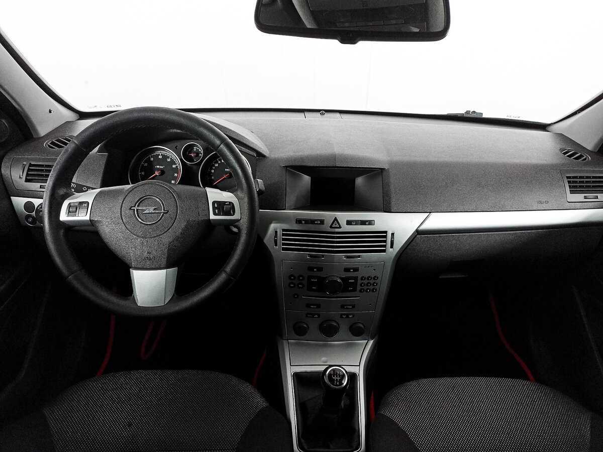 Купить Opel Astra с пробегом. Фото: #11