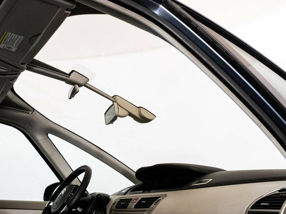 Купить Citroen C4 Picasso с пробегом. Фото: #20
