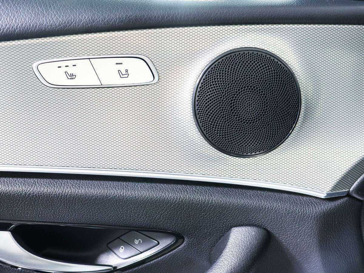 Купить Mercedes-Benz E-Класс с пробегом. Фото: #20