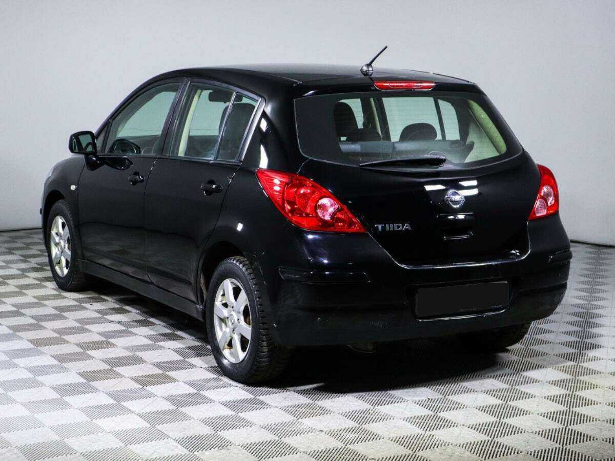 Купить Nissan Tiida с пробегом. Фото: #5
