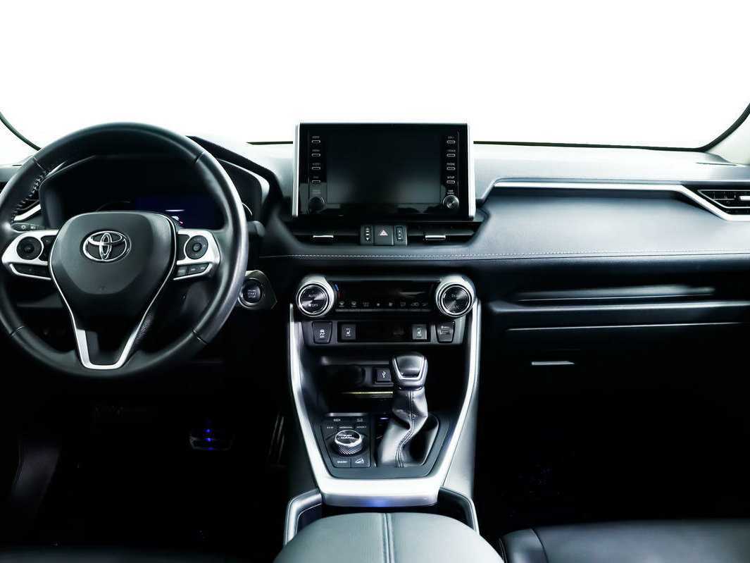 Купить Toyota RAV4 с пробегом. Фото: #10