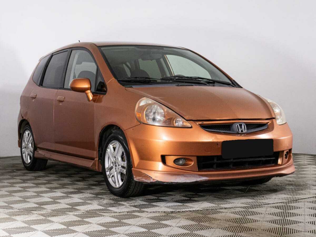 Купить Honda Fit с пробегом. Фото: #2