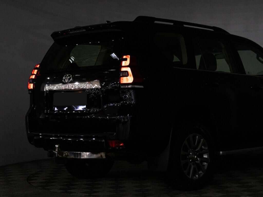 Купить Toyota Land Cruiser Prado с пробегом. Фото: #21